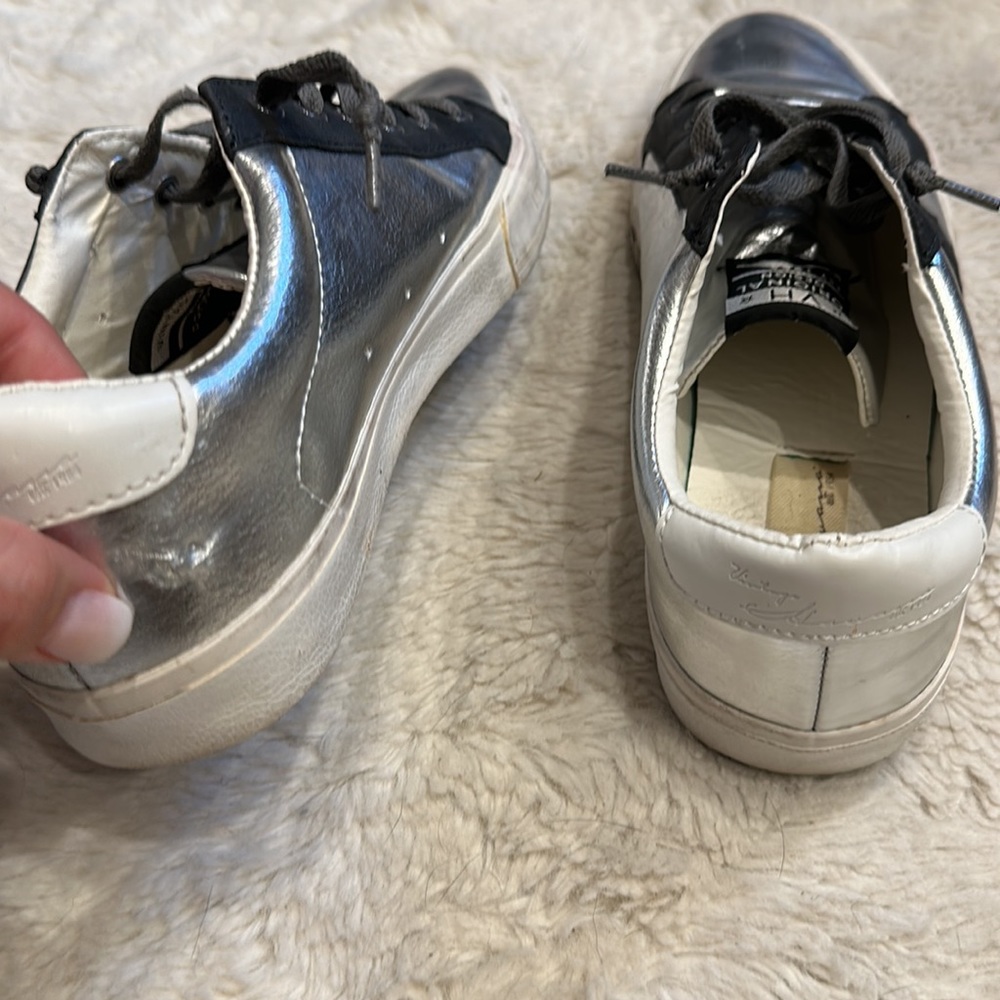 Vintage Havana Metallic Silver & Black Low-Top Sneakers - Picture 3 of 5